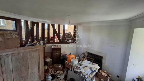 Magnifique ensemble de châteaux datant des XVe, XVIIe et XVIIIe siècles, situé à 1h20 de Paris, au cœur de la région du Perche.