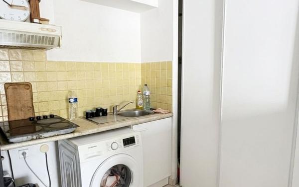 Appartement à vendre    2 pièces •  Saint-Denis