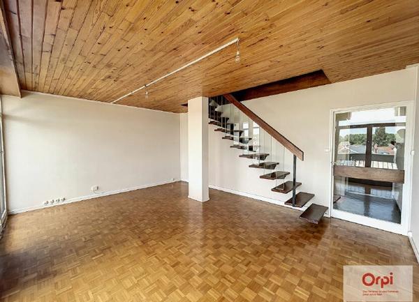Appartement à louer    3 pièces • 70,66 m2 Montluçon