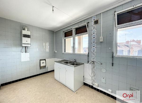 Appartement à louer    3 pièces • 70,66 m2 Montluçon