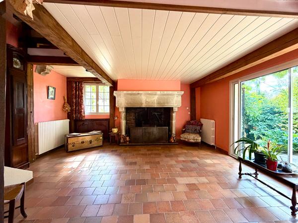 VERNOU-SUR-BRENNE LONGÈRE TOURANGELLE