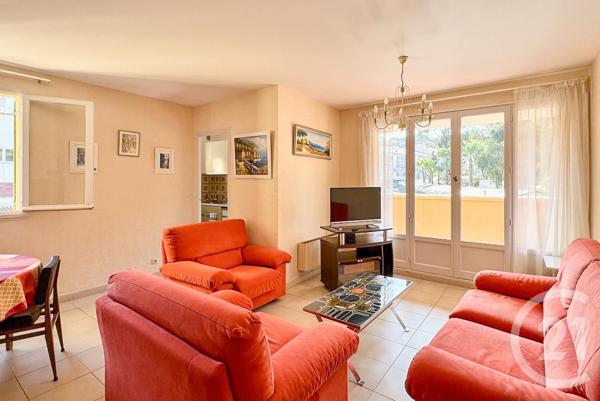 Appartement T3 à vendre  3 pièces - 60,83 m2 CAVALAIRE SUR MER - 83