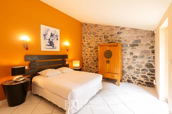 Esptrit Buccolique, corps de ferme rénové, 230m², proximité mer, 7 chambres, sauna .