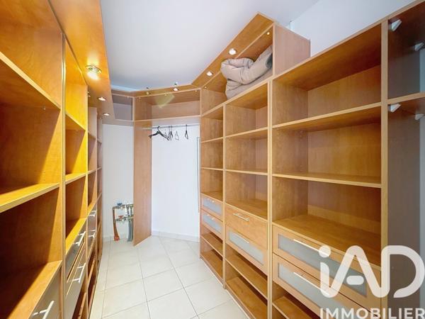 Maison à vendre 5 pièces 247 m² Saint-Michel-en-l'Herm