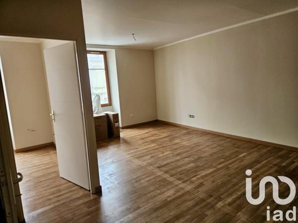 Appartement 2 pièces de 40 m² à Châtellerault (86100)
