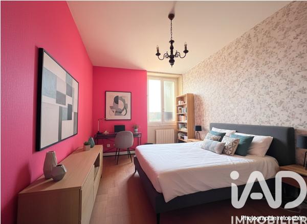 Maison à vendre 6 pièces 130 m² Ainay-le-Château