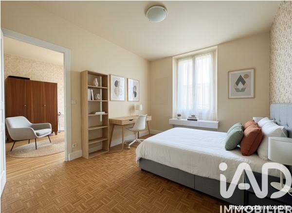 Maison à vendre 6 pièces 130 m² Ainay-le-Château