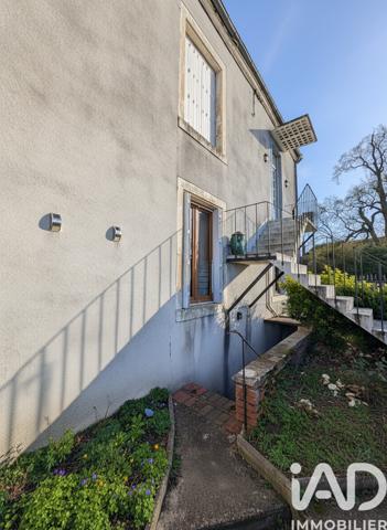 Maison à vendre 6 pièces 130 m² Ainay-le-Château