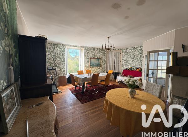 Maison à vendre 6 pièces 130 m² Ainay-le-Château