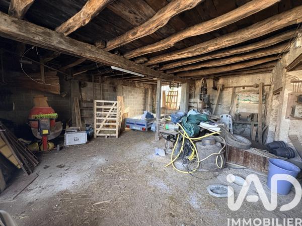 Maison à vendre 6 pièces 130 m² Ainay-le-Château