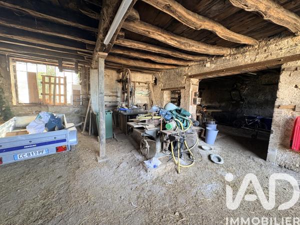 Maison à vendre 6 pièces 130 m² Ainay-le-Château