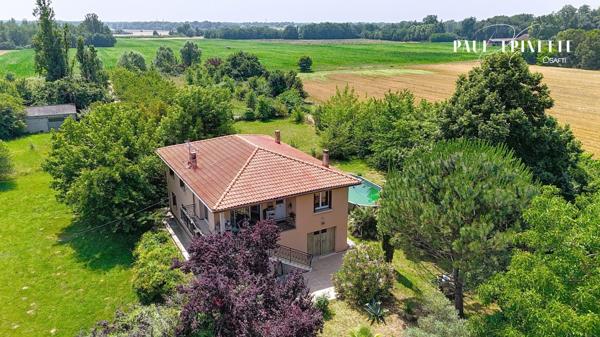 Maison 6 pièces sur 1ha environ