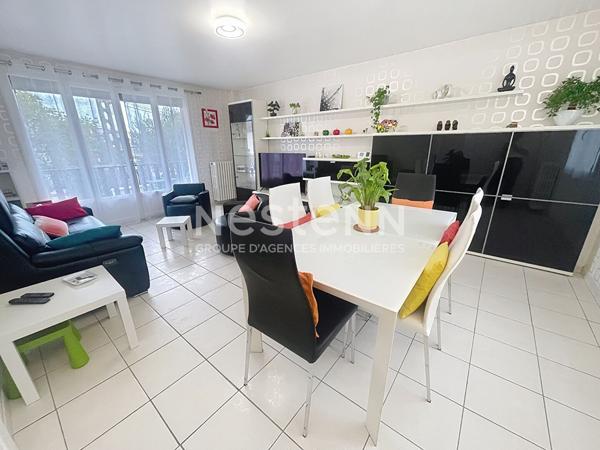 EXCLUSIVITE : Maison à vendre Morangis  MAISON INDIVIDUELLE 105 m², 3 chambres + combles aménagés en 2 pièces, sous-sol total, jardin 375 m². 370.000€ FAI