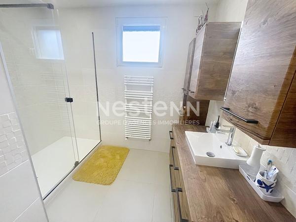 EXCLUSIVITE : Maison à vendre Morangis  MAISON INDIVIDUELLE 105 m², 3 chambres + combles aménagés en 2 pièces, sous-sol total, jardin 375 m². 370.000€ FAI