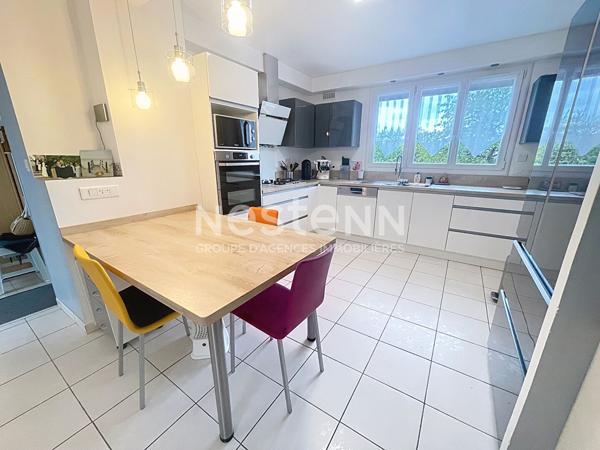 EXCLUSIVITE : Maison à vendre Morangis  MAISON INDIVIDUELLE 105 m², 3 chambres + combles aménagés en 2 pièces, sous-sol total, jardin 375 m². 370.000€ FAI
