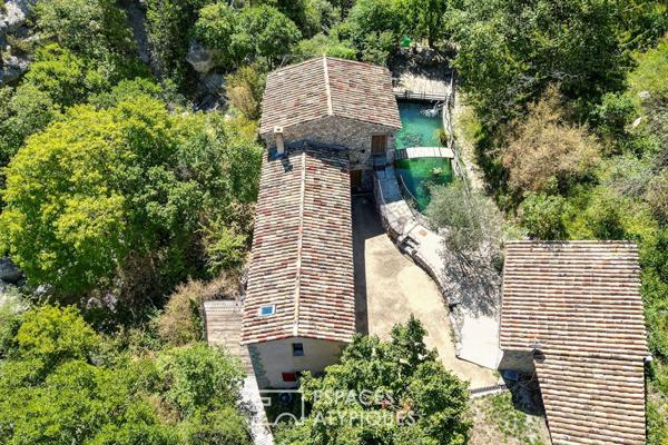 Belvédère historique et sérénité, un refuge en Drôme Provençale