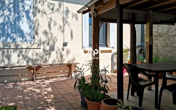 Maison à vendre    3 pièces •  Commentry