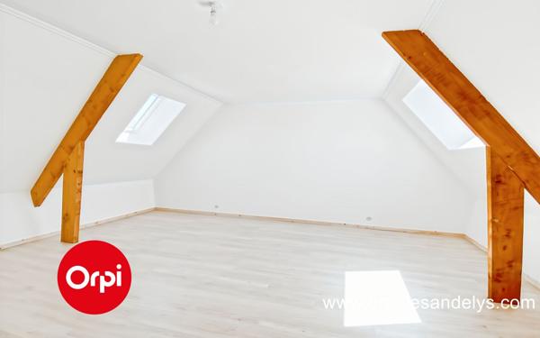 Maison à vendre    8 pièces • 215 m2 Les Andelys