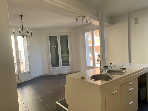 Location Appartement 3 pièces 76 m2 à Perpignan