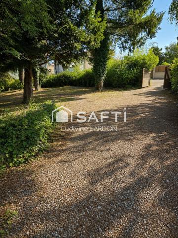 TERRAIN À BÂTIR – 270 m² – UNIEUX, SECTEUR LA CROIX DE MARLET