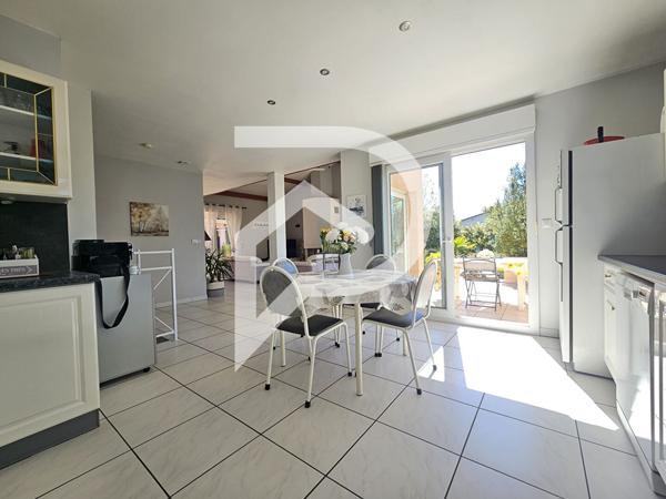 Maison 7 pièces 161.52 m2