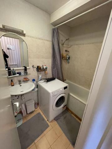 Vente                                                      Appartement
                        
                     3 pièces                      78 m2                     à Langres