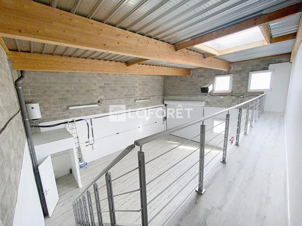 Location local commercial Fontenay-Trésigny - 138 m² - 1 400 €/mois