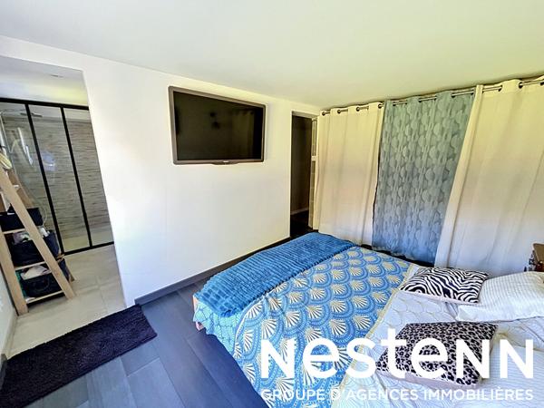 A Vendre: Villa 4 chambres avec piscine traditionnelle - LA CHAPELLE-DE-GUINCHAY (71570)