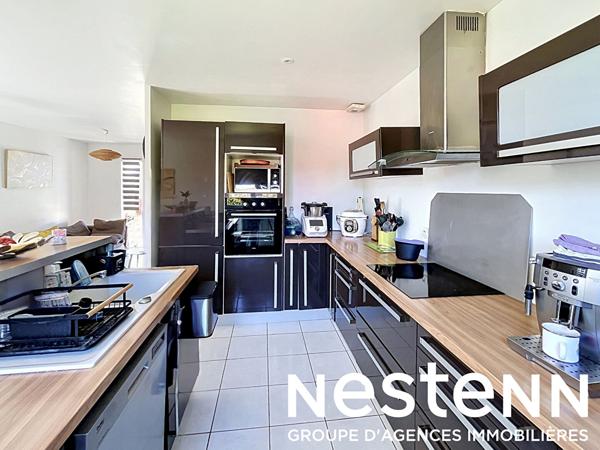 A Vendre: Villa 4 chambres avec piscine traditionnelle - LA CHAPELLE-DE-GUINCHAY (71570)