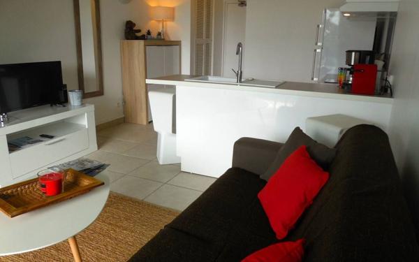 Appartement à louer    2 pièces •  Le Gosier