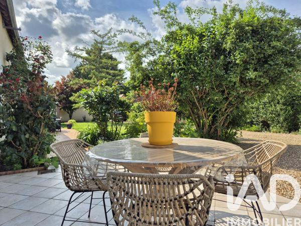 Maison à vendre 6 pièces 173 m² Sainte-Gemme-Moronval