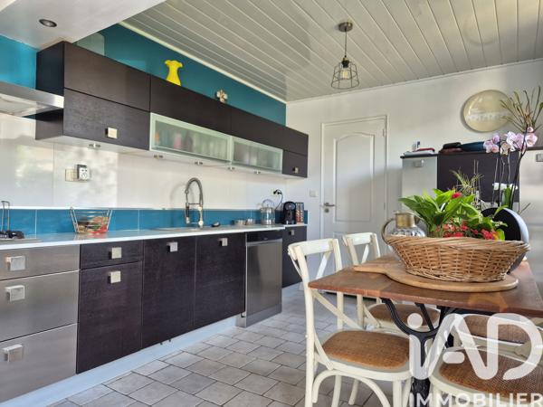 Maison à vendre 6 pièces 173 m² Sainte-Gemme-Moronval