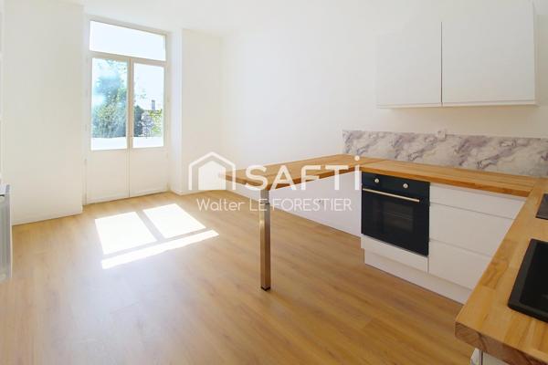 APPARTEMENT T3 RENOVE AVEC JARDIN ET PLACE DE PARKING