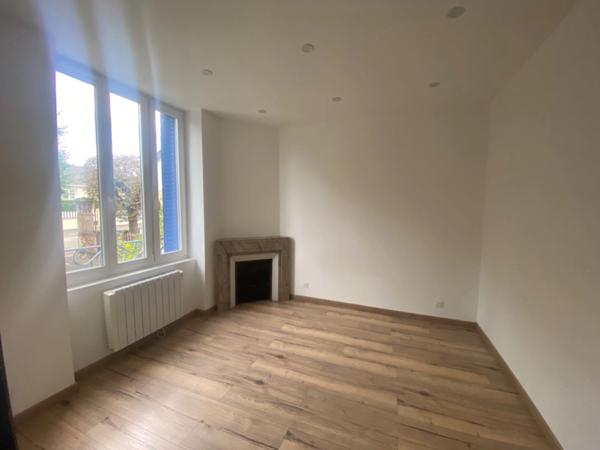 Maison à vendre 7 pièces MONTCEAU LES MINES (71)