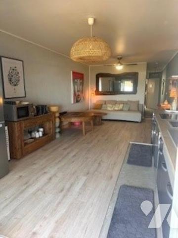 ST LEU T3 LES PIEDS DANS L'EAU