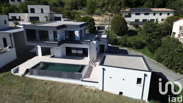 Maison à vendre 5 pièces 182 m² Rochemaure