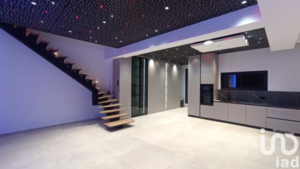 Maison à vendre 5 pièces 182 m² Rochemaure