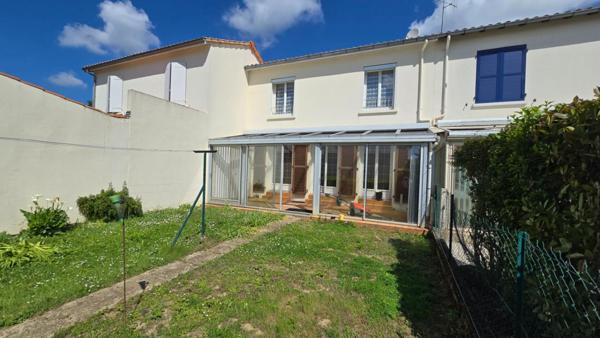 Maison Buxerolles 4 pièce(s) 110 m2 environ