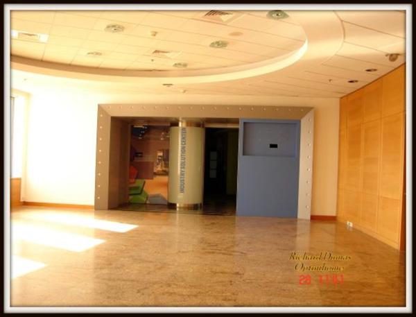 Local/bureau à vendre LA GAUDE (06)