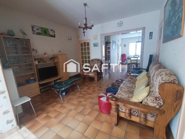 Maison 3 chambres jardin garage à raffraichir