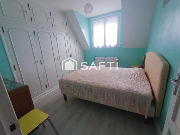 Maison 3 chambres jardin garage à raffraichir