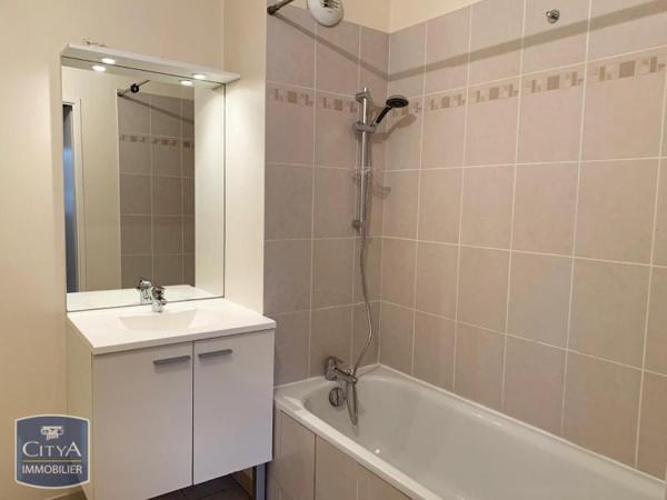 Appartement à louer 3 pièces 67.01m² Le Petit-Quevilly (76140)