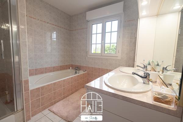 Maison
         5 pièces
        - 107 m² Exclusivité