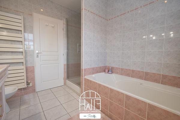 Maison
         5 pièces
        - 107 m² Exclusivité