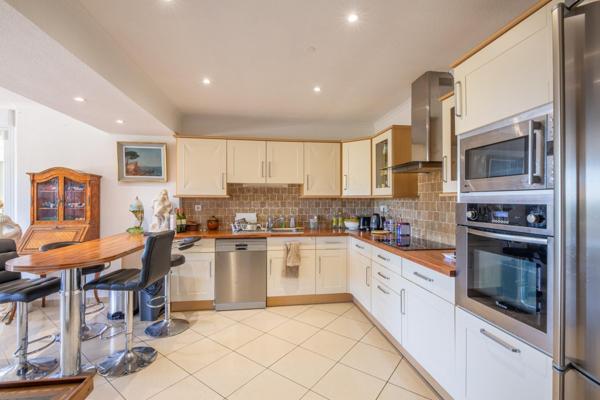 A pied de la plage - vue dégagée et aperçu mer