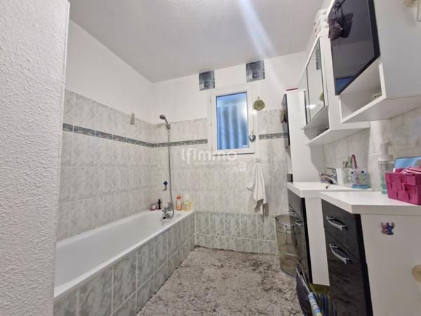 Maison plein pied Montlegun