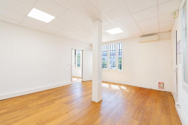 Bureaux 285 m2