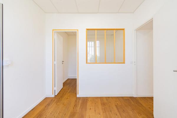 Bureaux 285 m2