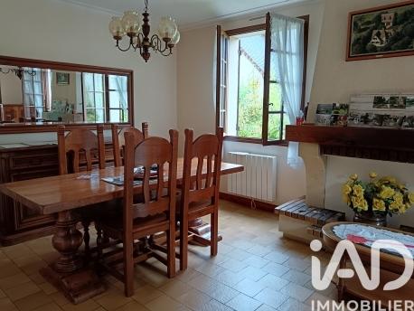 Maison à vendre 6 pièces 142 m² Lavardin