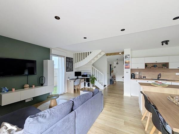 Maison à vendre 420 000 € Tosse 4 p 92 m² DPE B